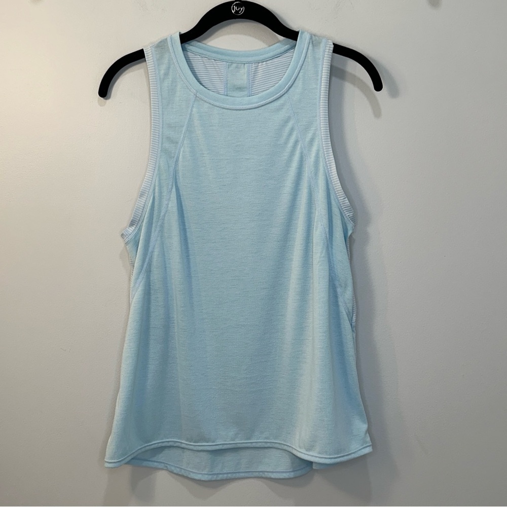 EUC Sweaty Betty Pacesetter 2.0 Tank Medium Light Blue Running Workout Training